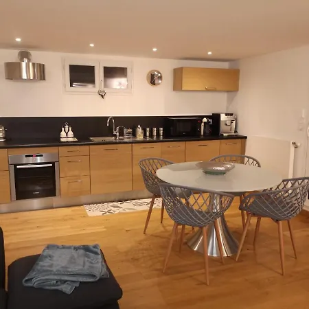 Tres Bel Avec Vue Sur Les Montagnes Apartment *